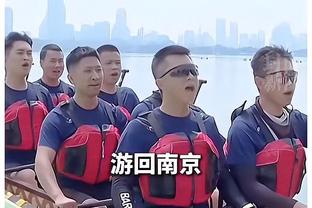 德波尔：滕哈赫的换人有问题，为啥换加纳乔而不是差劲的拉师傅